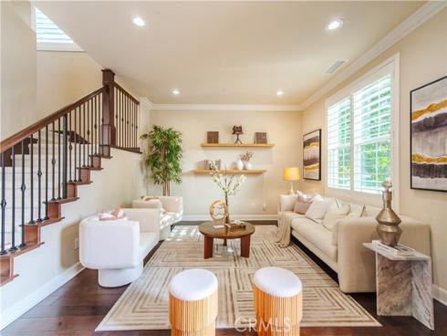 65 Rolling , Irvine, CA