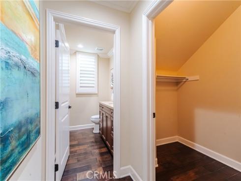 65 Rolling , Irvine, CA