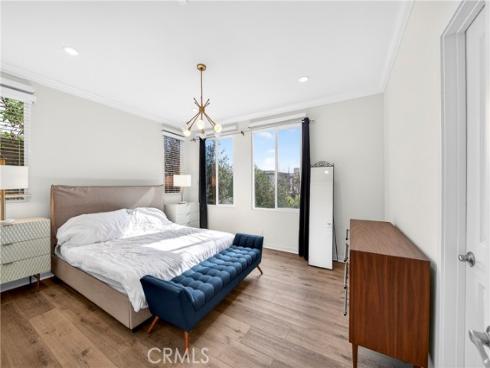 335 Magnet , Irvine, CA