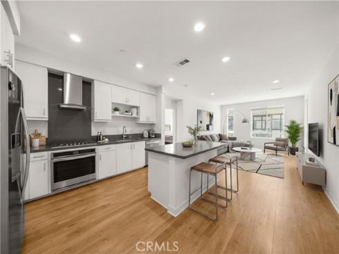 2402  Nolita  , Irvine, CA