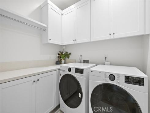 120 eversedge , Irvine, CA