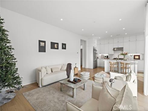 120 eversedge , Irvine, CA