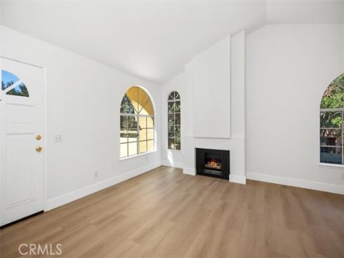 89  Alberti Aisle  , Irvine, CA