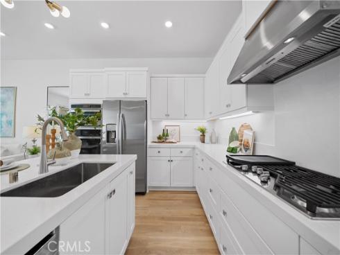 163 Baluster , Irvine, CA