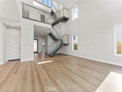 209 Stage , Irvine, CA