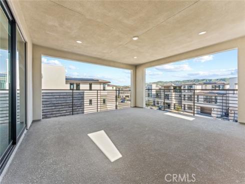 209 Stage , Irvine, CA