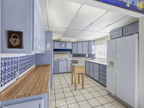 5200  Irvine  54  Boulevard, Irvine, CA