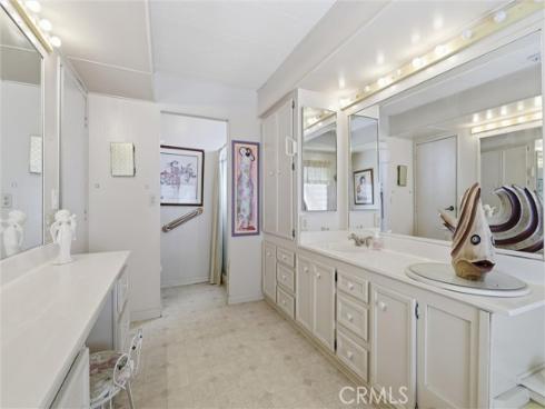 5200  Irvine  54  Boulevard, Irvine, CA