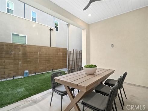 126 Scale , Irvine, CA