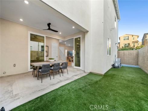 126 Scale , Irvine, CA