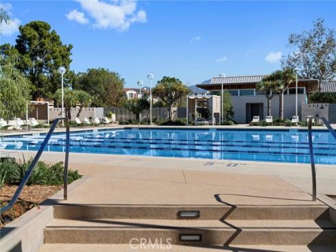 126 Scale , Irvine, CA