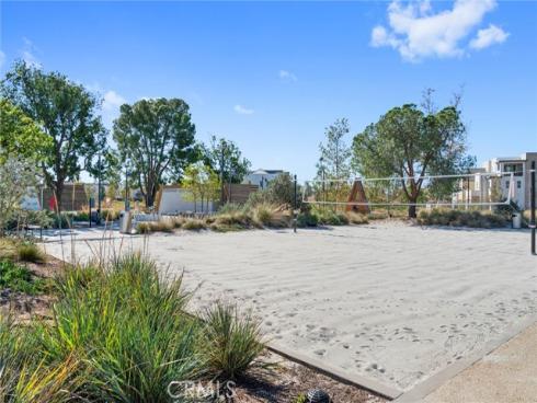 126 Scale , Irvine, CA