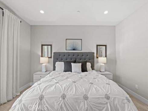 220  Terrapin  , Irvine, CA