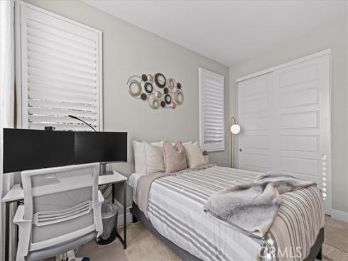 220  Terrapin  , Irvine, CA