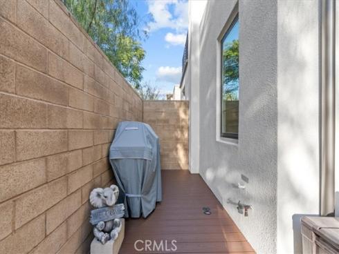 220  Terrapin  , Irvine, CA