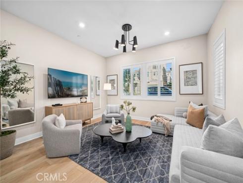 163 Crossover , Irvine, CA