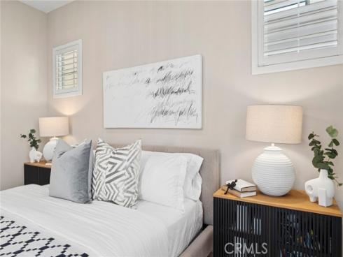 163 Crossover , Irvine, CA