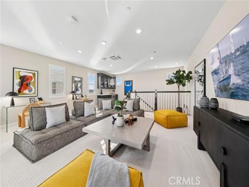 163 Crossover , Irvine, CA