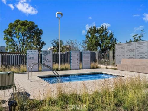 163 Crossover , Irvine, CA