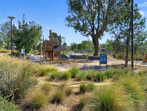 163 Crossover , Irvine, CA