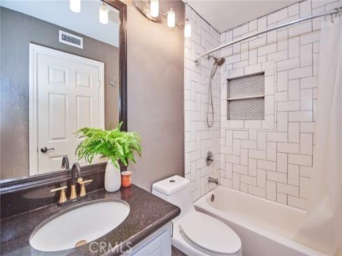 19  Las Cruces  , Irvine, CA