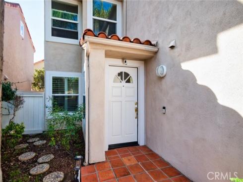 19  Las Cruces  , Irvine, CA