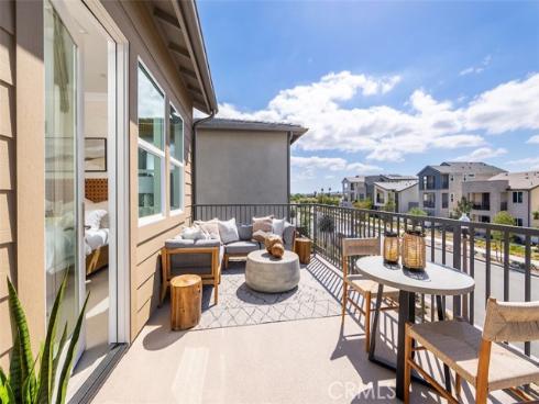 212  Briar Moon  , Irvine, CA