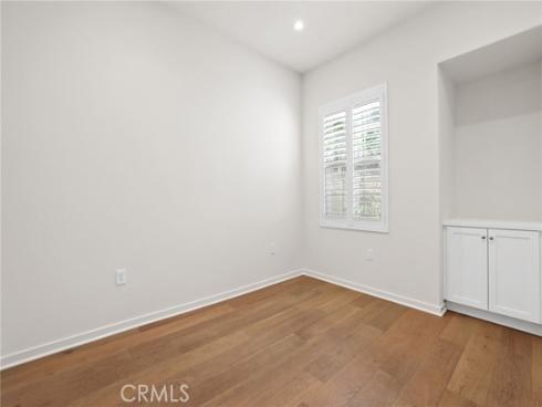 753 Spring Gdn , Irvine, CA