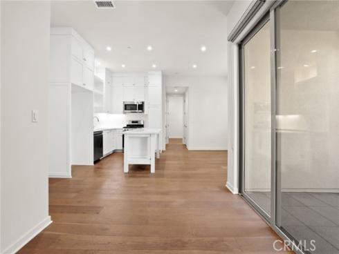 753 Spring Gdn , Irvine, CA
