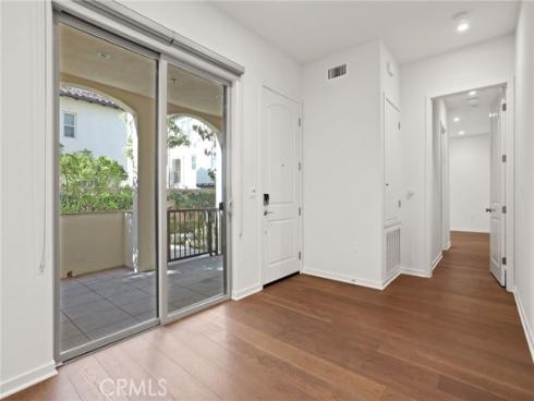 753 Spring Gdn , Irvine, CA