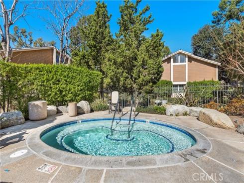 234  Pineview  , Irvine, CA