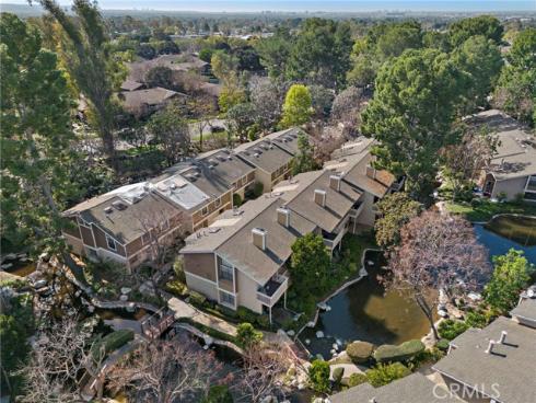 234  Pineview  , Irvine, CA