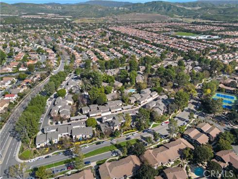 234  Pineview  , Irvine, CA