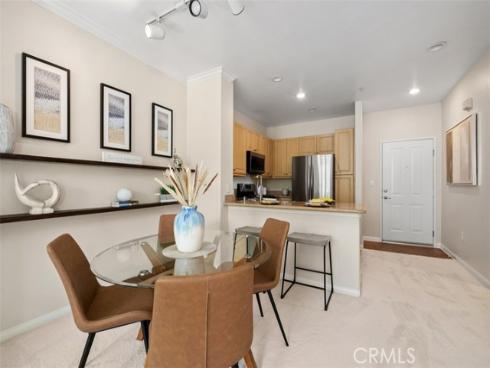 3458  Watermarke  , Irvine, CA