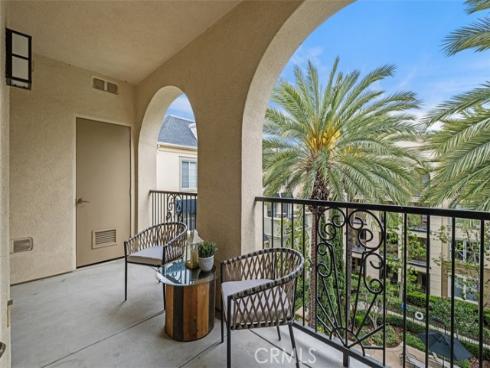 3458  Watermarke  , Irvine, CA