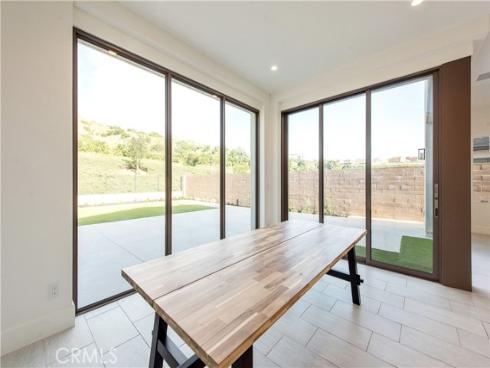 162  Statura  , Irvine, CA