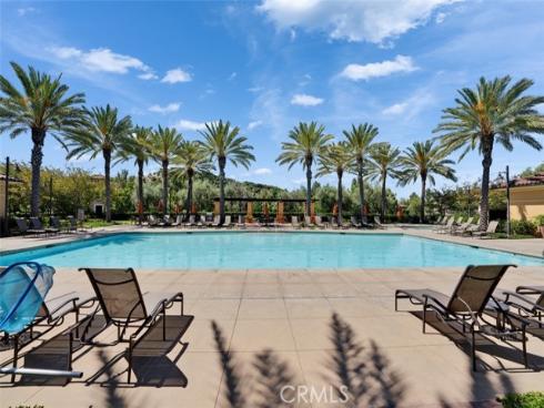 162  Statura  , Irvine, CA