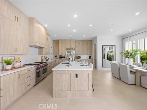 112  Oakstone  , Irvine, CA