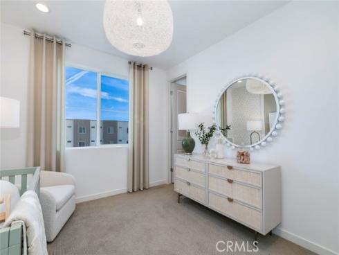 1077  Cadence  , Irvine, CA