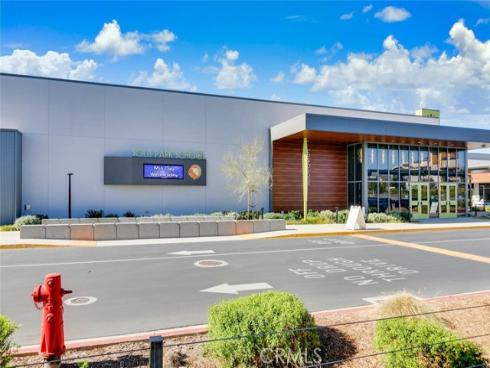 1077  Cadence  , Irvine, CA