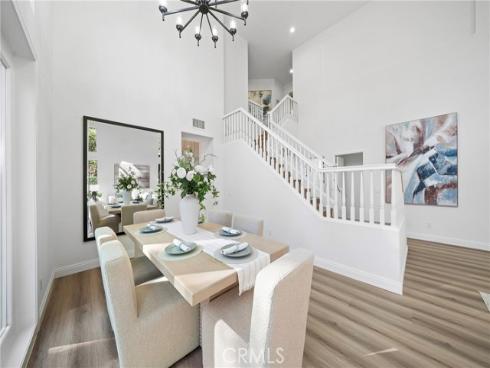 18 Broadleaf , Irvine, CA