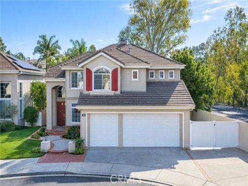 18 Broadleaf , Irvine, CA