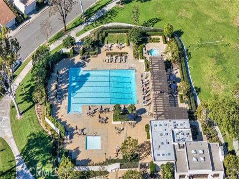 18 Broadleaf , Irvine, CA