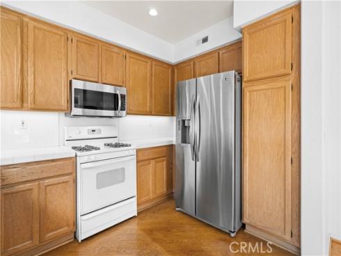 12 La Ronda , Irvine, CA