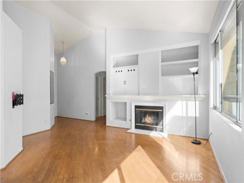 12 La Ronda , Irvine, CA