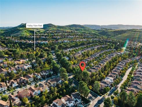 133 Weathervane , Irvine, CA