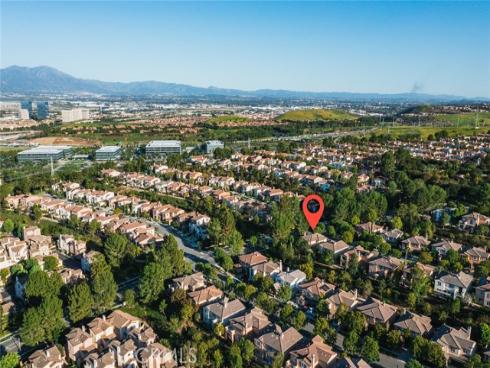 133 Weathervane , Irvine, CA