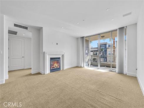 3044  Scholarship  , Irvine, CA