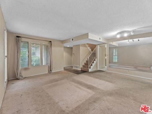 19  Palmento   Way, Irvine, CA