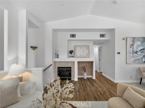 2212  Crescent Oak  , Irvine, CA